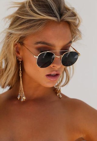 BLACK AND GOLD ROUND FLECK SUNGLASSES
