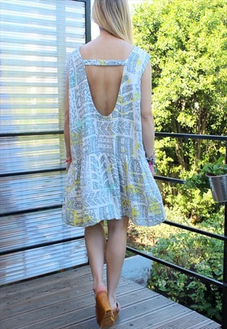 VINTAGE DRESS