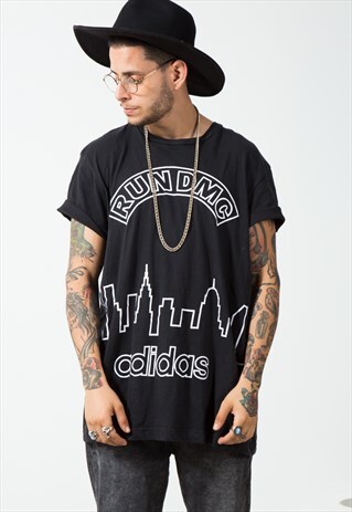 VINTAGE ADIDAS SPORT T-SHIRT / S5030