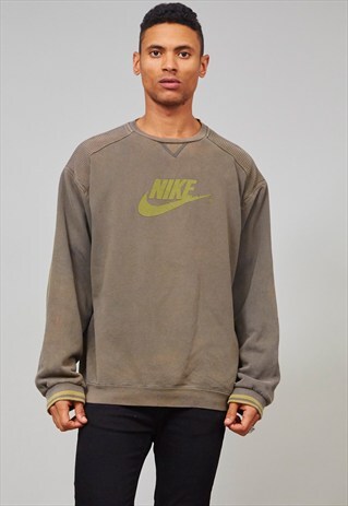 VINTAGE 80'S OVERSIZED CHOCOLATE BROWN NIKE SWEATER