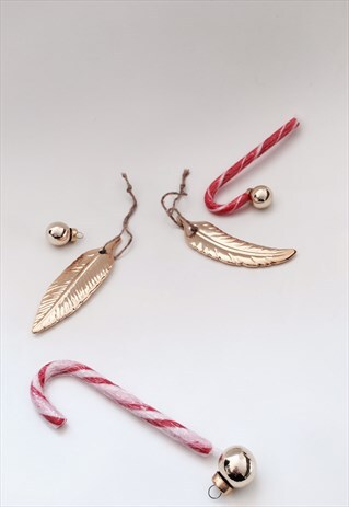 FEATHERS HANGING DECORATIONS