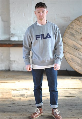 VINTAGE FILA BIG LOGO SPELL OUT SWEATER
