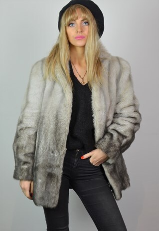 VINTAGE GREY & WHITE OVERSIZED ARCTIC FAUX FUR JACKET / COAT