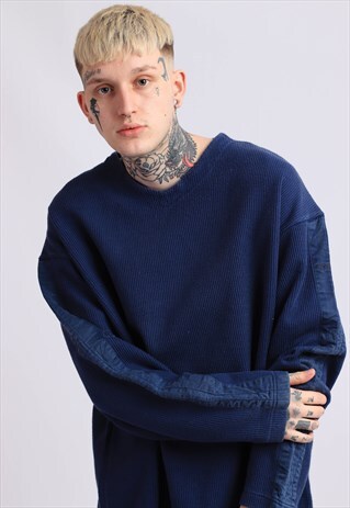 VINTAGE NIKE SWEATSHIRT