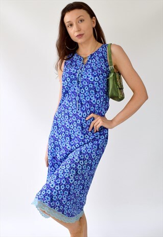 VINTAGE 70S FLORAL LILAC-BLUE LACE TRIM MIDI SHIFT DRESS