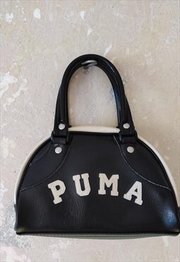 Puma vintage Hand Bowling  bag from Y2K 