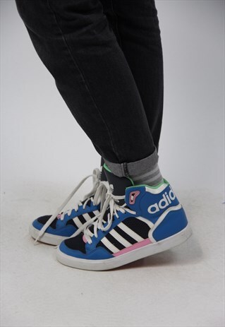 VINTAGE ADIDAS TRAINERS
