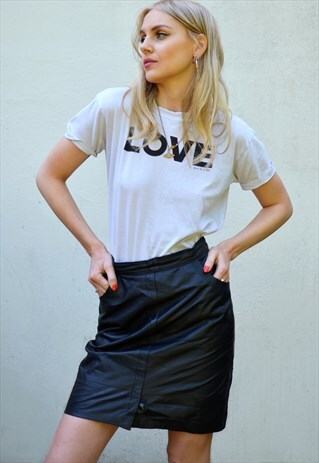 VINTAGE 70S BLACK LEATHER FITTED MINI SKIRT
