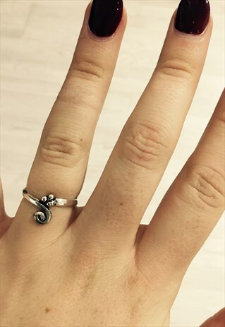 TWIRL RING SILVER
