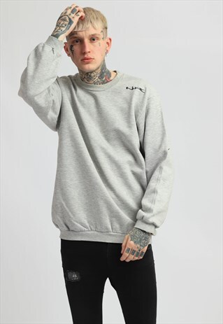 VINTAGE NIKE SWEATSHIRT