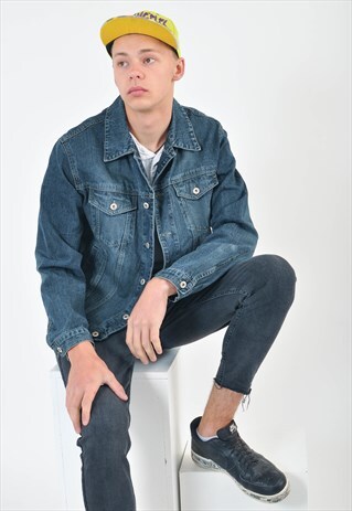 VINTAGE 90S DENIM JACKET