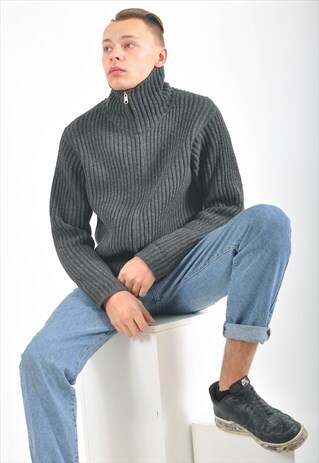 VINTAGE TURTLE NECK CARDIGAN IN GREY