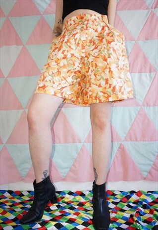 VINTAGE 80S LAURA ASHLEY PEACH FLORAL PATTERN CULOTTE SHORTS