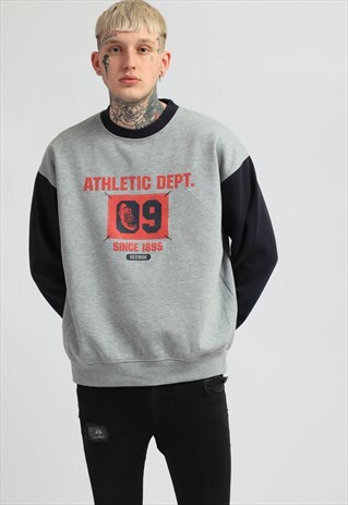 VINTAGE REEBOK SWEATSHIRT