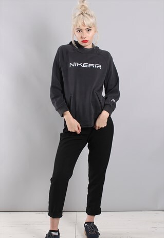 VINTAGE NIKE HOODIE