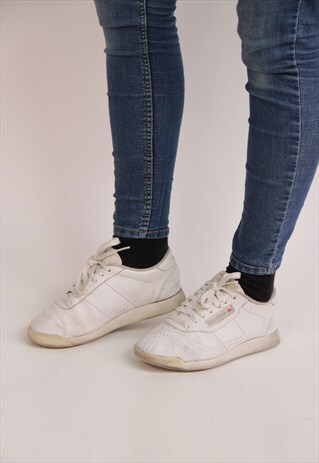 VINTAGE REEBOK TRAINERS