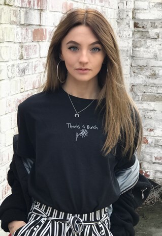 THANKS A BUNCH SLOGAN EMBROIDERED BLACK T-SHIRT