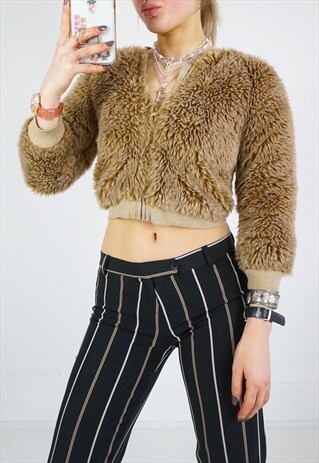 Y2K 00S FAUX FUR ZIP UP JUMPER JACKET / CROPPED VINTAGE