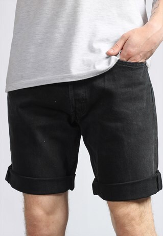 VINTAGE LEVI'S DENIM SHORTS