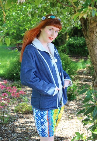 VINTAGE 90S DARK BLUE DENIM JACKET WITH WHITE FAUX SHEARLING