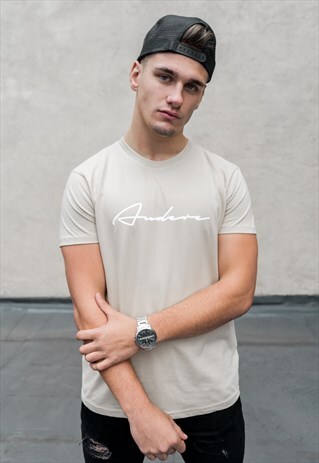 AUDERE T-SHIRT SAND SCRIPT WHITE CHEST LOGO