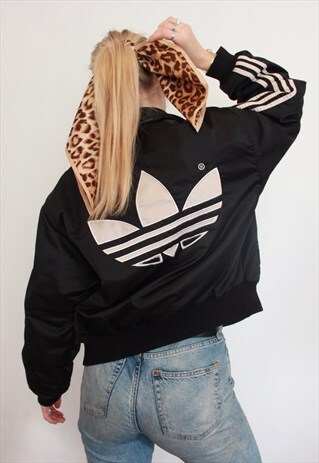 Vintage 90s Rare Black Adidas Padded Puffer Bomber Jacket Vintage 90s Rare Black Adidas Padded Puffer Bomber Jacket