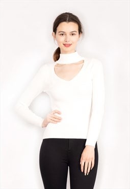 Soft knit Jumper top with Cut Outs design in White