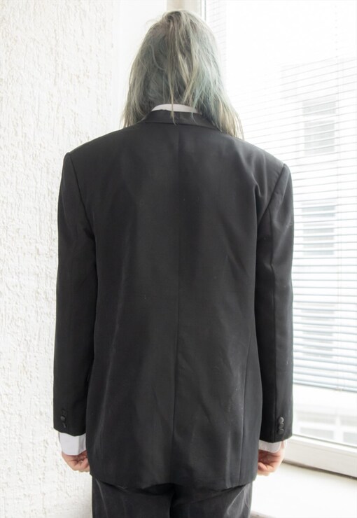 garment image