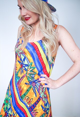 COLOURFUL HOLIDAY PRINT DRESS