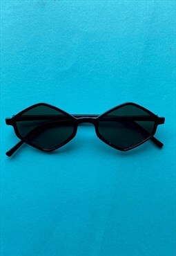 Vintage Style Diamond Sunglasses