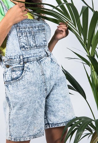 VINTAGE SHORT DUNGAREES IN STONEWASHED BLUE DENIM