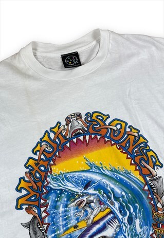 Maui Vintage Y2K White surf T-shirt Screen printed design  