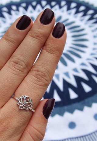 LOTUS FLOWER RING
