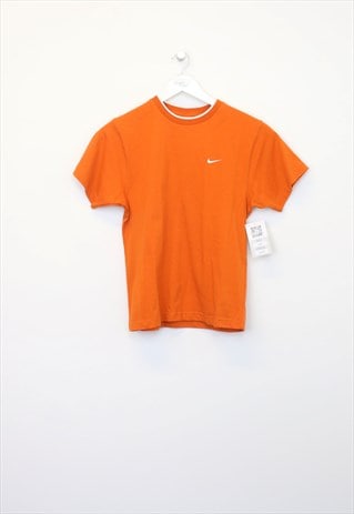 Vintage Nike t-shirt in orange. Best fits XS