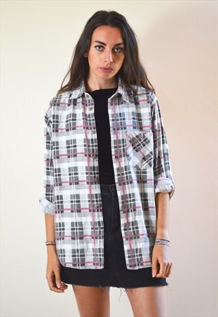 90S VINTAGE GREY AND WHITE CHECKED FLANNEL SHIRT