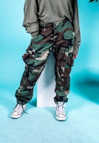 VINTAGE COMBAT TROUSERS IN KHAKI GREEN AND BROWN CAMOUFLAGE