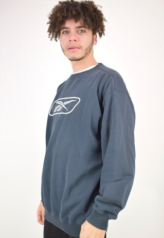 VINTAGE 90'S REEBOK SWEATSHIRT