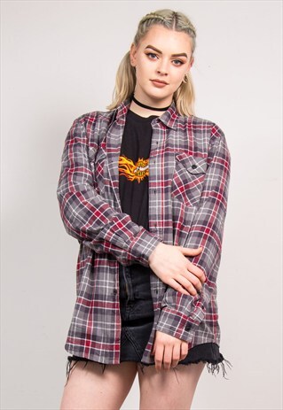 VINTAGE 90'S GREY CHECK PATTERN BOYFRIEND FLANNEL SHIRT