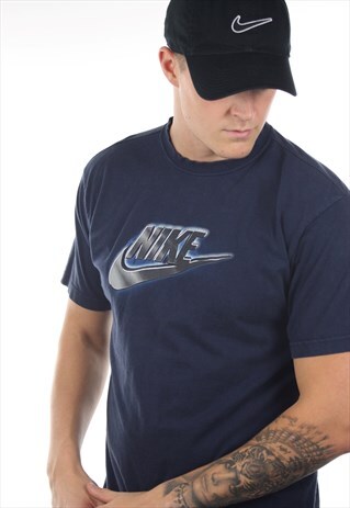 VINTAGE NIKE GRAPHIC T SHIRT TEE