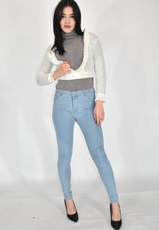 VINTAGE STYLE CROPPED WHITE SHORT CUT CARDIGAN