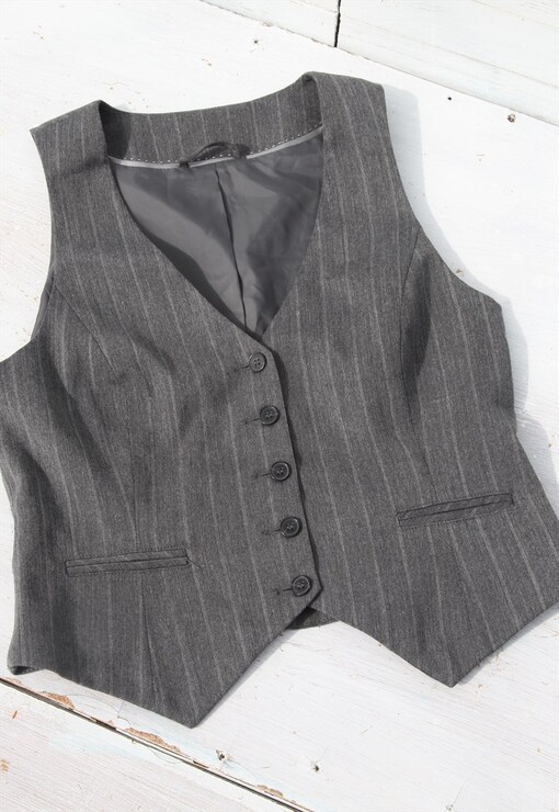 garment image