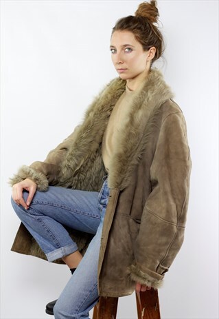 SHEARLING JACKET / SHEARLING COAT / SHEEPSKIN JACKET