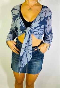 Vintage Size S Y2K Tie Up Top In Blue