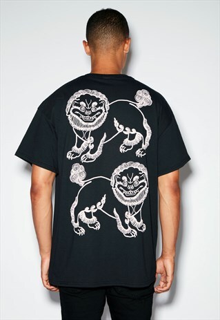 LION OVERSIZED BLACK TEE