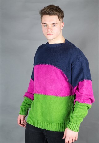 VINTAGE 90S TOMMY HILFIGER KNITTED JUMPER.
