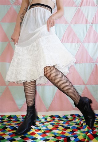 VINTAGE 60S WHITE LACE TRIM FISHTAIL UNDERSKIRT SLIP