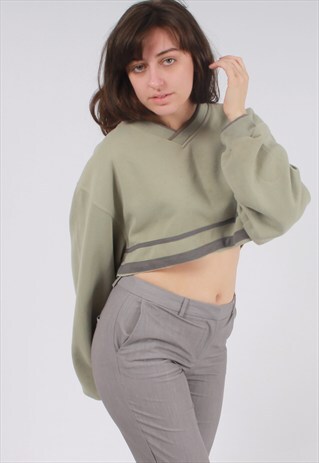 VINTAGE NIKE CROPPED SWEATSHIRT