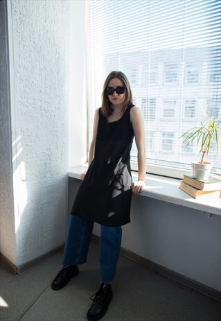 VINTAGE 80'S MINI BLACK SLEEVELESS DRESS