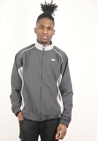 VINTAGE NIKE SPORTS JACKET