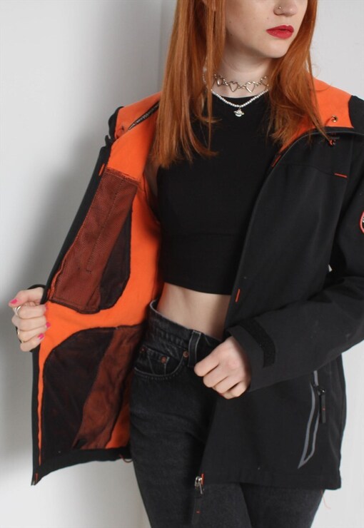 garment image
